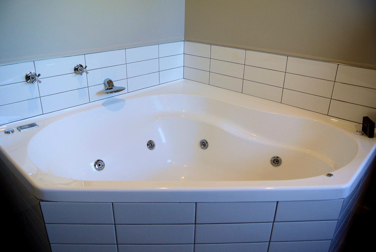 Oxford Village Motels Экстерьер фото